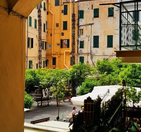 Apartment In Centro Storico Sanremo